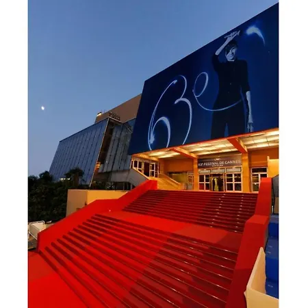 7 Croisette 7c201 * Cannes